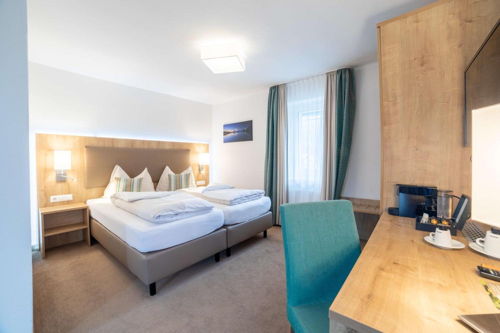 Hotel Bergkristall Mallnitz Extérieur photo
