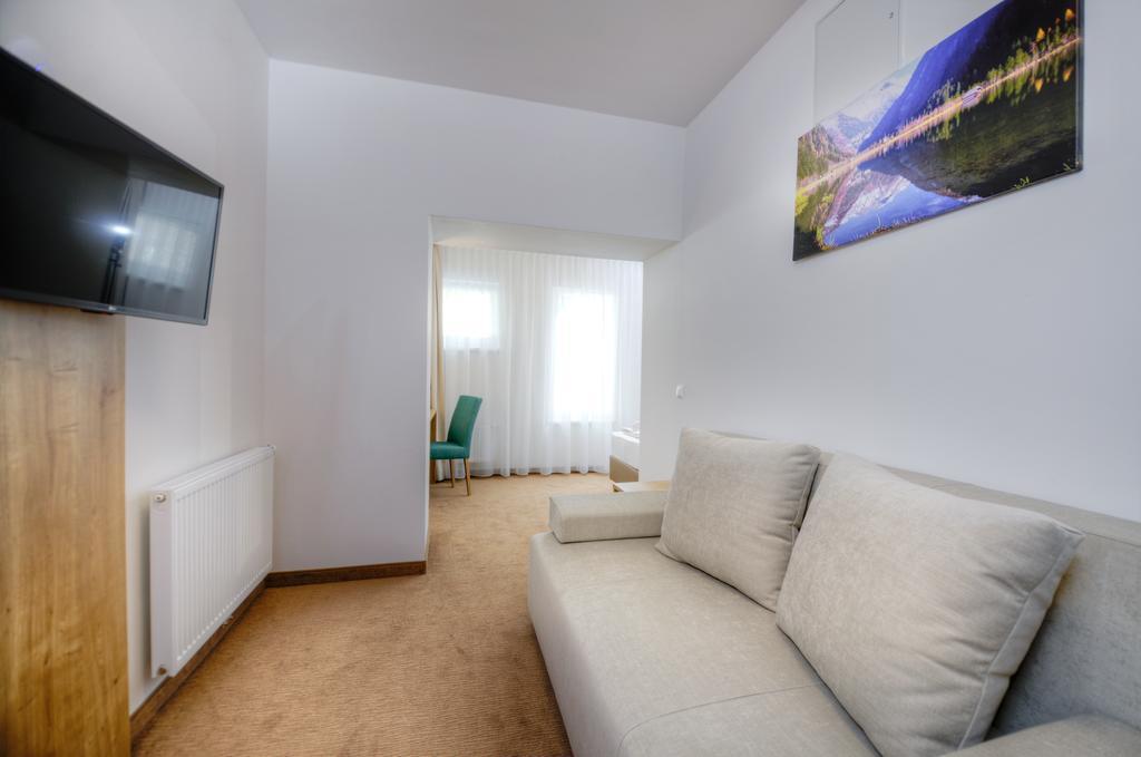 Hotel Bergkristall Mallnitz Extérieur photo